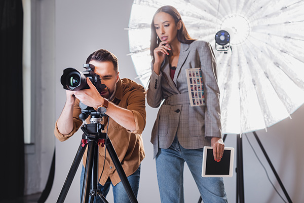 Photographer and art director at photo shoot