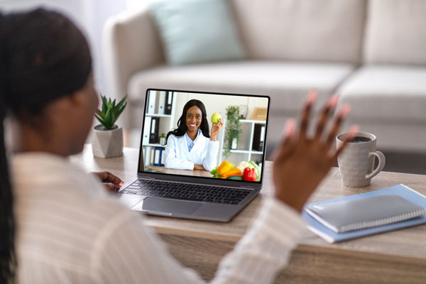 African American female attend online class