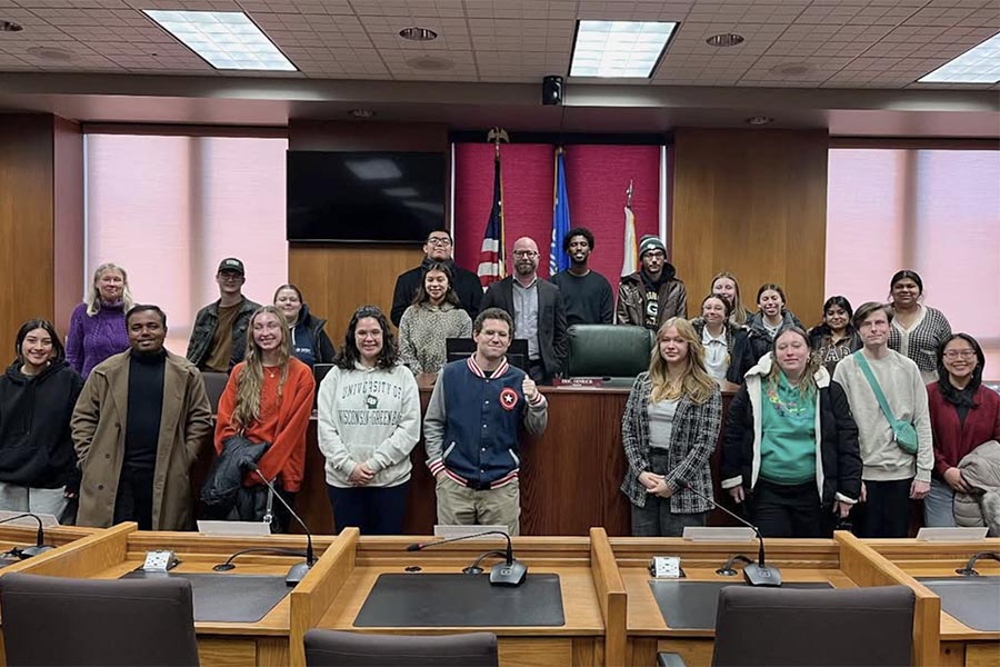 Scholars meet with the Mayor at City Hall