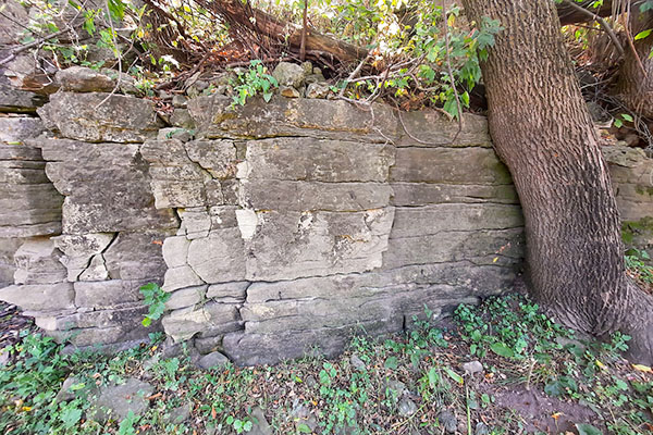 rock escarpment