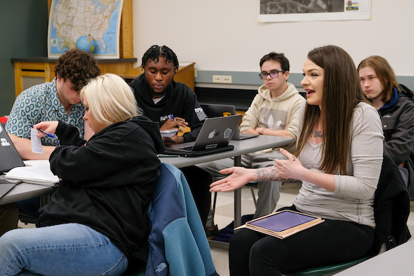 Students debating in political science class