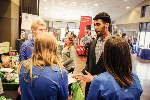 Students attending Job & Internship Fair 