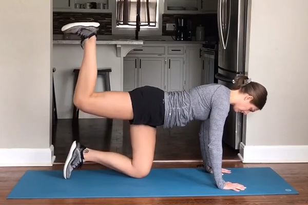 Lower body exercise: Donkey Kick Pulses