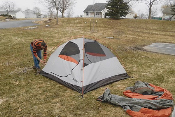 How to pitch a tent