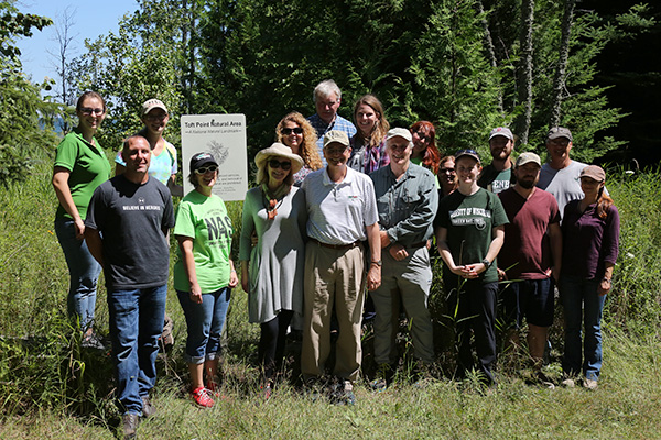 Educational group at Toft Point