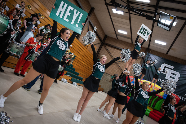 Cheerleaders at Krash the Kress